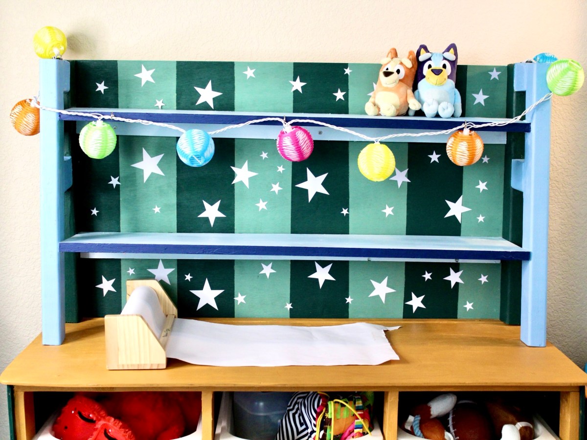 DIY Toy and Book Storage Solution for a Tidy Living&nbsp;Room